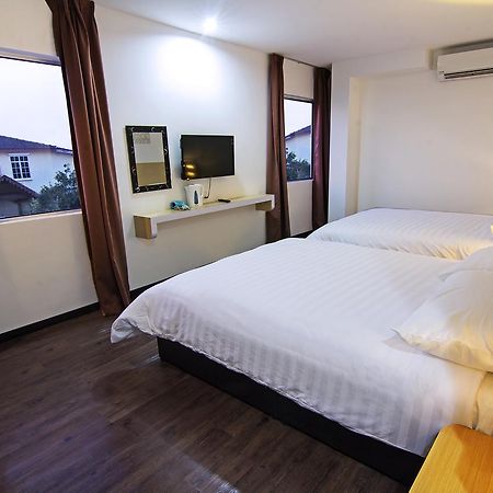 Thanks Hotel Parit Buntar Dış mekan fotoğraf