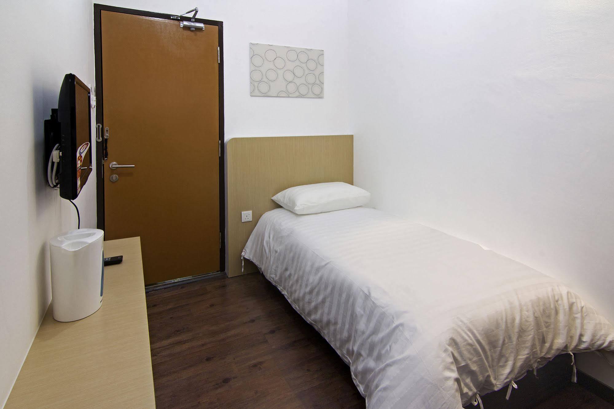 Thanks Hotel Parit Buntar Dış mekan fotoğraf