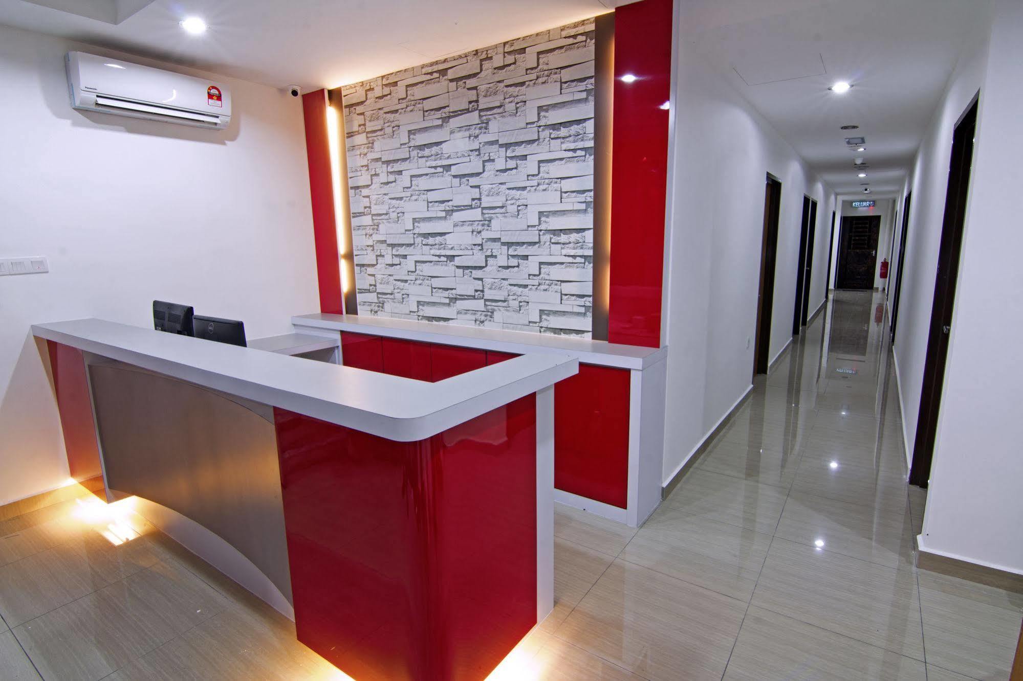 Thanks Hotel Parit Buntar Dış mekan fotoğraf