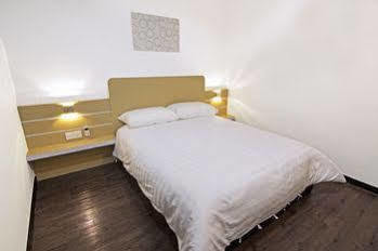 Thanks Hotel Parit Buntar Dış mekan fotoğraf